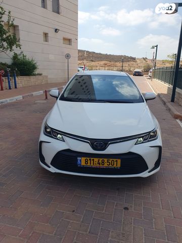 טויוטה קורולה