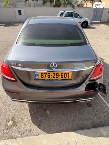 מרצדס-בנץ E-class