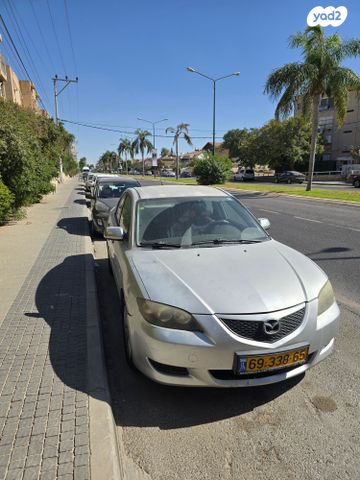 מודעת רכב מאזדה 2