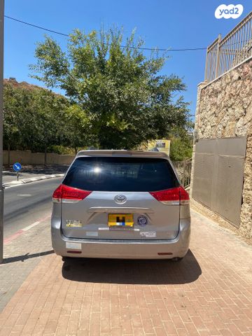 מודעת רכב טויוטה סיינה