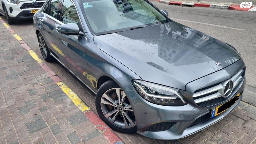 מודעת רכב מרצדס-בנץ C-class