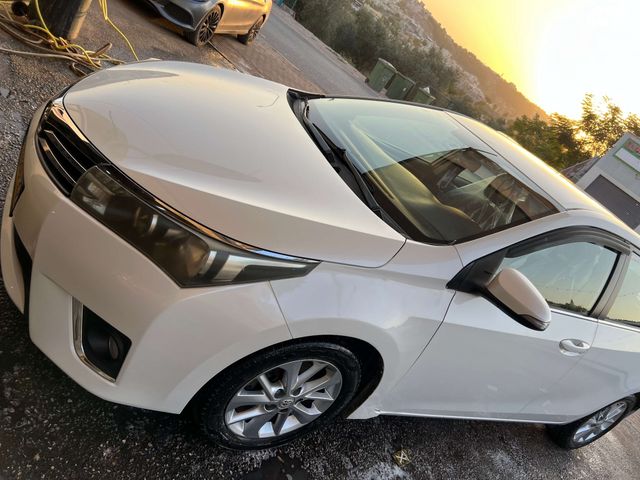 מודעת רכב טויוטה קורולה