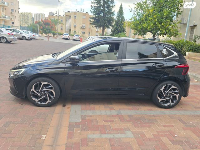 מודעת רכב יונדאי i20