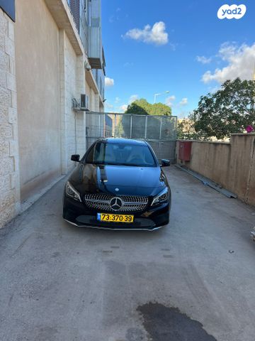 מודעת רכב מרצדס-בנץ CLA