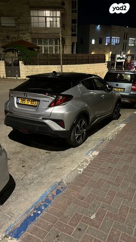 טויוטה C-HR
