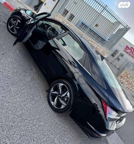 יונדאי אלנטרה