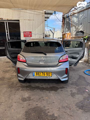 מיצובישי ספייס סטאר