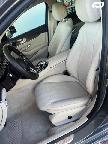 מודעת רכב מרצדס-בנץ E-class