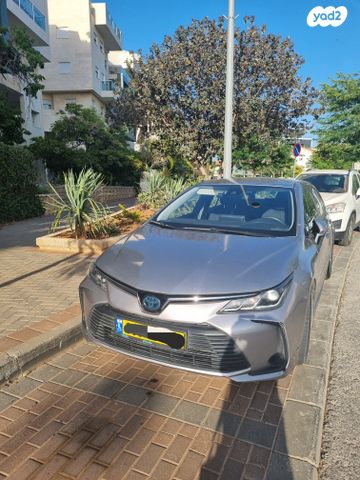 מודעת רכב טויוטה קורולה