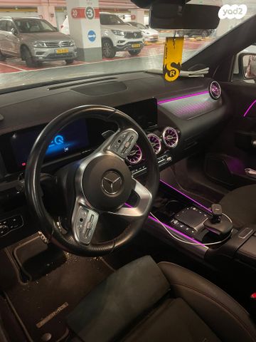 מרצדס-בנץ EQA