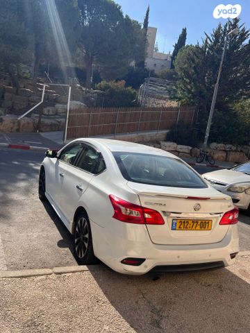 ניסאן סנטרה