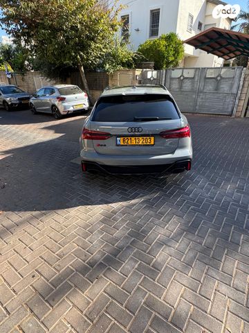 אאודי RS 6