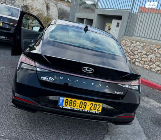 יונדאי אלנטרה