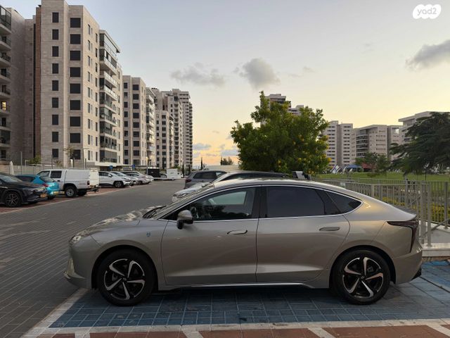 Limo Premium Tech חשמלי אוט׳ (160 כ״ס)