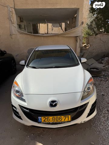 מודעת רכב מאזדה 3