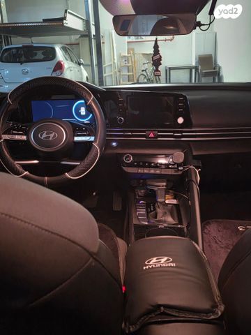 יונדאי אלנטרה