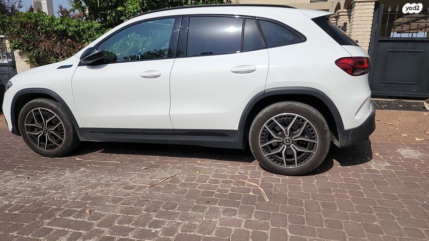 מודעת רכב מרצדס-בנץ EQA