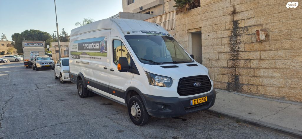 מודעת רכב פורד טרנזיט