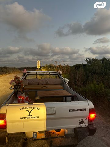 סובארו טנדר (בראט)