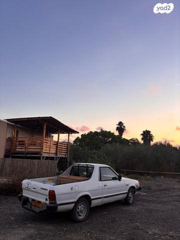 סובארו טנדר (בראט)