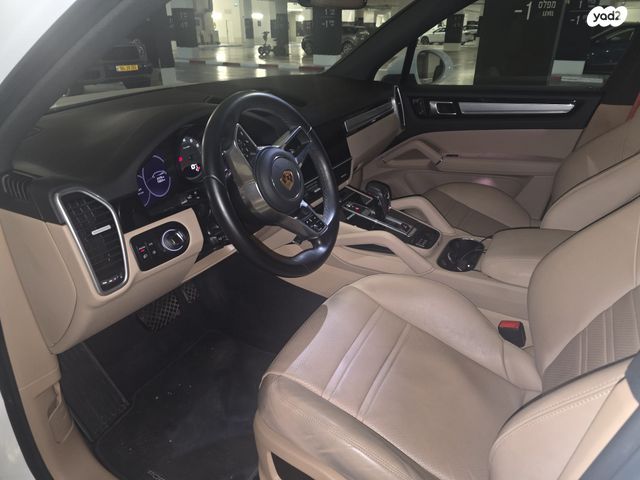 פורשה קאיין