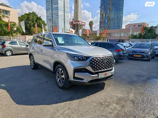 מודעת רכב סאנגיונג רקסטון