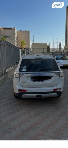 מיצובישי אאוטלנדר