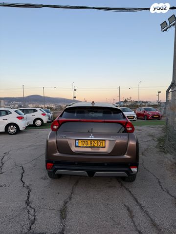 מיצובישי אקליפס קרוס