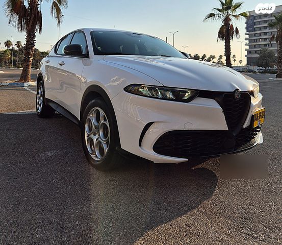 מודעת רכב אלפא רומיאו טונלה