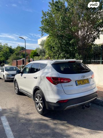 יונדאי סנטה פה