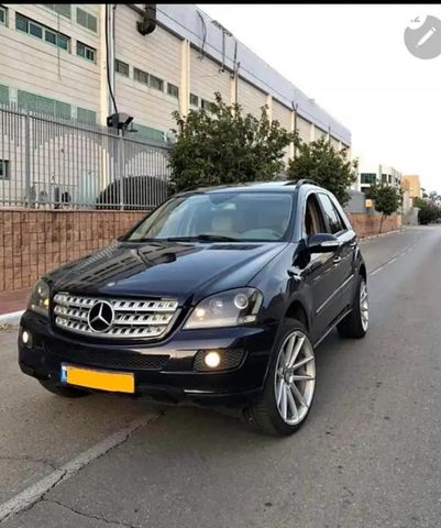 מודעת רכב מרצדס-בנץ ML