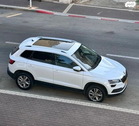 מודעת רכב סקודה קארוק