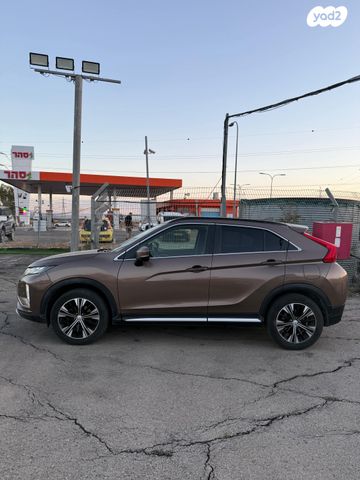 מיצובישי אקליפס קרוס