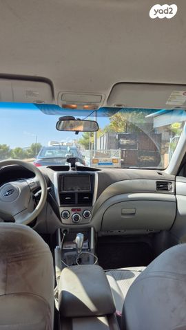 סובארו פורסטר