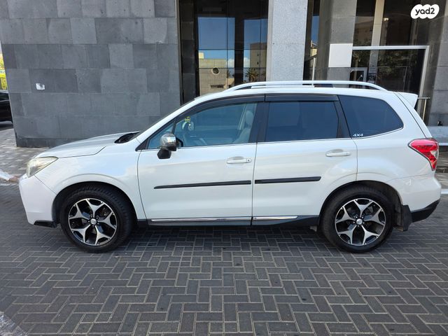 סובארו פורסטר