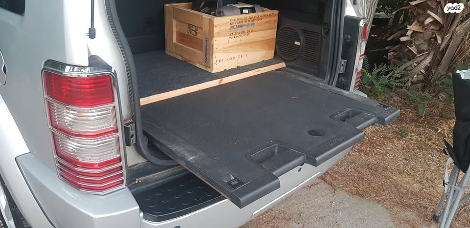 דודג' ניטרו