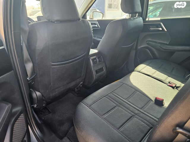 מיצובישי אאוטלנדר