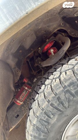 טויוטה לנד קרוזר