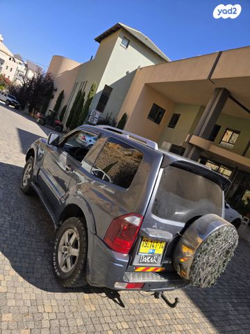 מיצובישי פג'רו