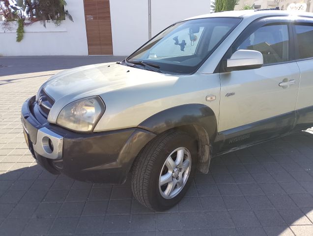 יונדאי טוסון