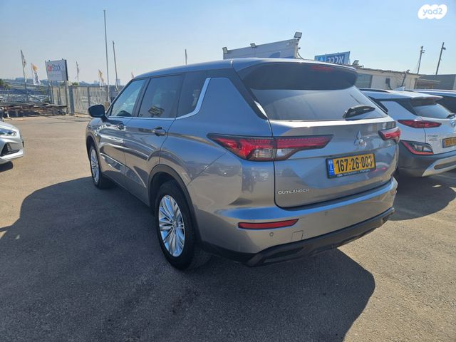 מיצובישי אאוטלנדר