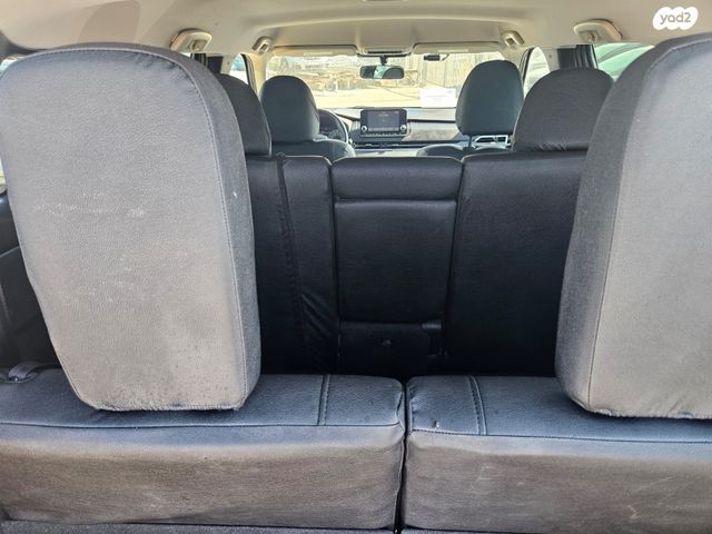 מיצובישי אאוטלנדר