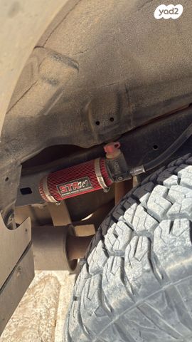 טויוטה לנד קרוזר