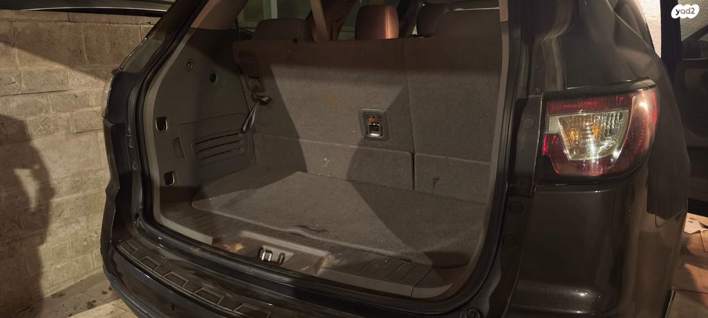 שברולט טראוורס