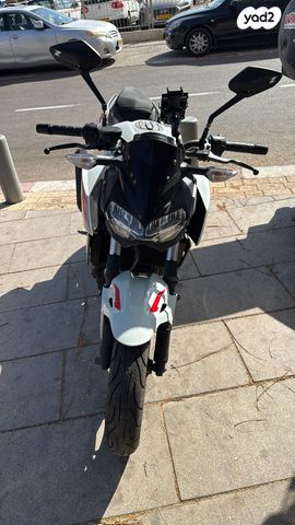 קאוואסאקי Z400