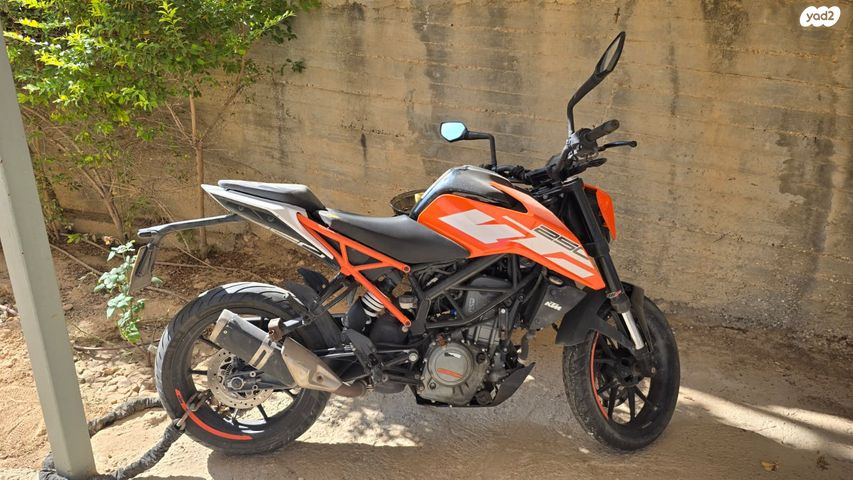 KTM Naked Duke 250