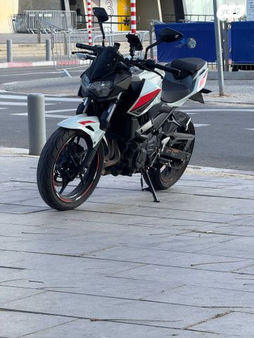 קאוואסאקי Z400