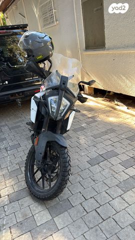 KTM Adventure 390