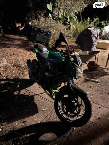 קאוואסאקי Z300