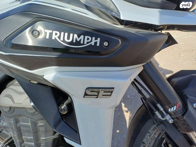 טריומף Tiger 1200 Desert